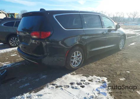 2020 Chrysler Pacifica Touring z USA, uszkodzony, nr VIN 2C4RC1FG1LR159001